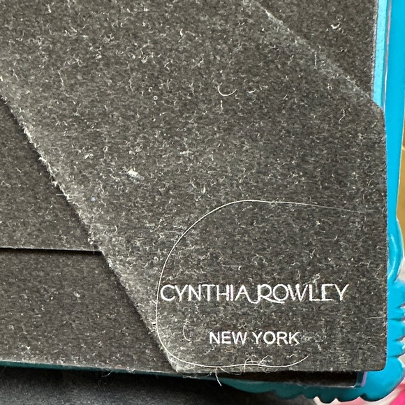 Cynthia Rowley Vintage-Style, 5x7, Teal Blue, Ornate Picture Frame - Picture 4 of 4